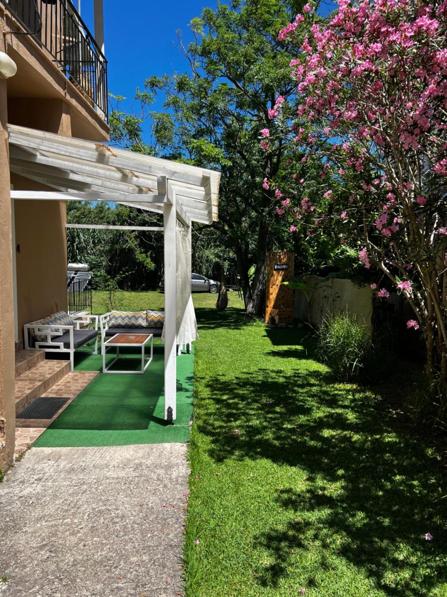 Armonia Apartments & Studios Perivolion Екстер'єр фото